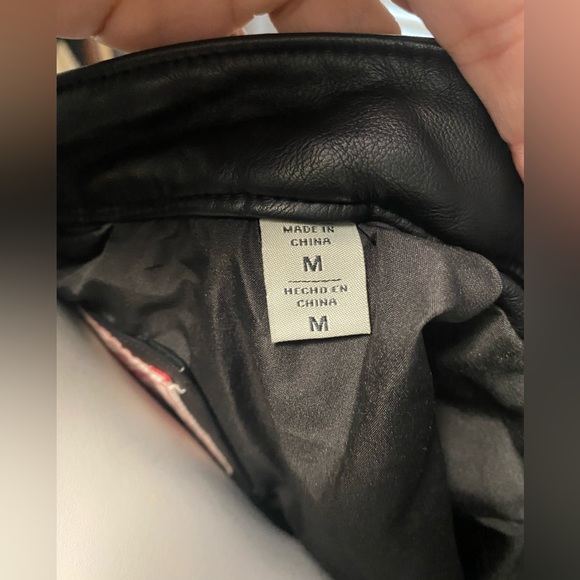 Levi’s faux leather moto jacket size Medium - Picture 7 of 9